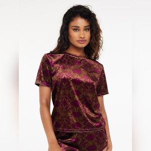 NWOT Savage x Fenty Psychedelic Velvet Sleep Top and Shorts Set in Dazed FX